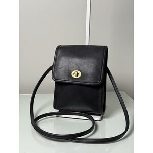 Vintage Coach Scooter Black Bag Leather Crossbody USA 090114 Classic Cowhide